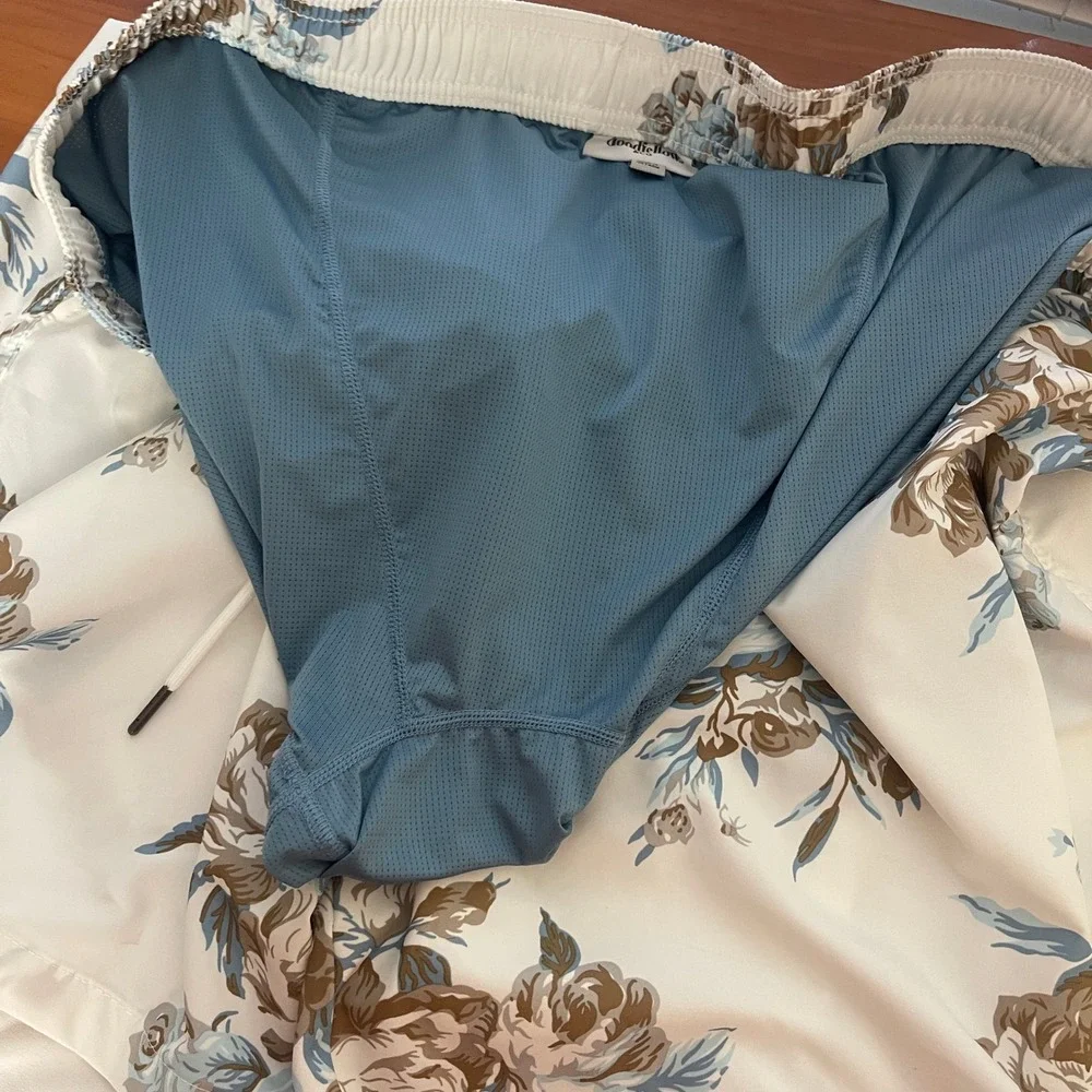 Goodfellow‎ & Co Mens White Floral Swim Trunks 7